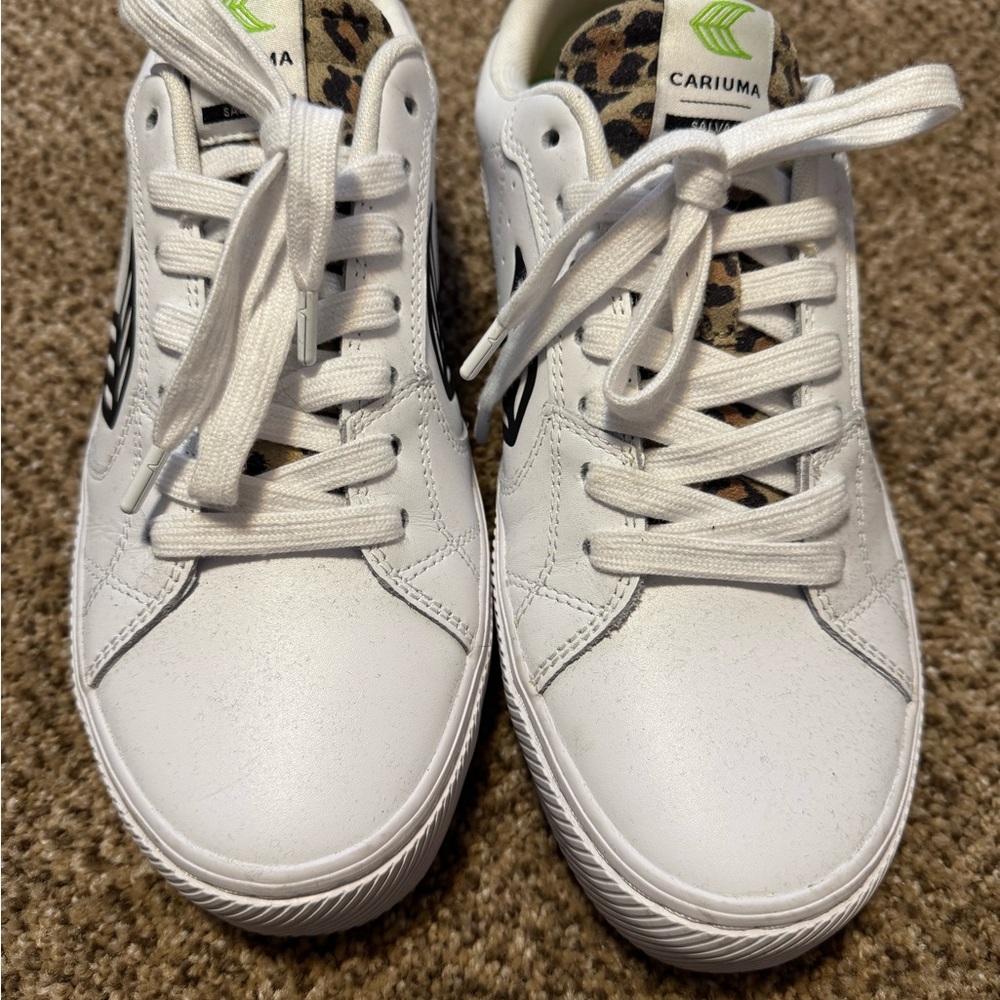 Cariuma White Sneakers with Leopard Print
